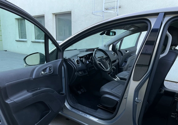 Opel Meriva cena 34700 przebieg: 142245, rok produkcji 2015 z Łapy małe 497